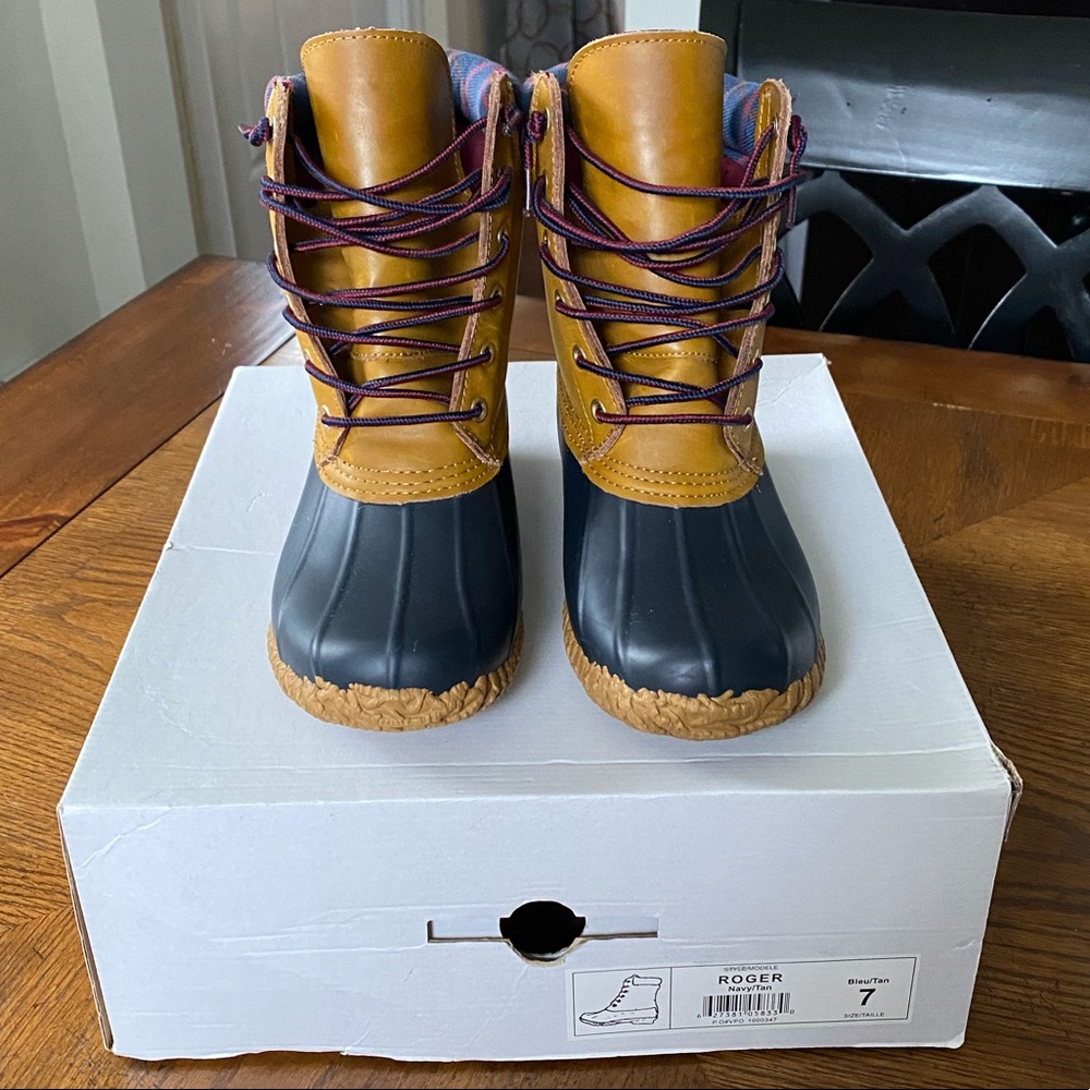 Storm by Cougar Roger navy/tan boots